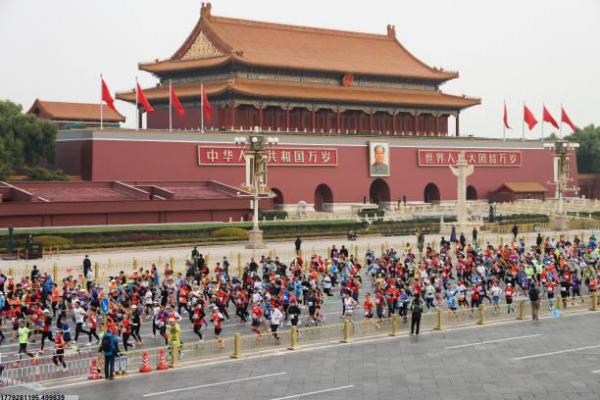 搜羽体育西安羽毛球培训班课程分析 搜羽体育西安羽毛球培训班课程分析(图1)